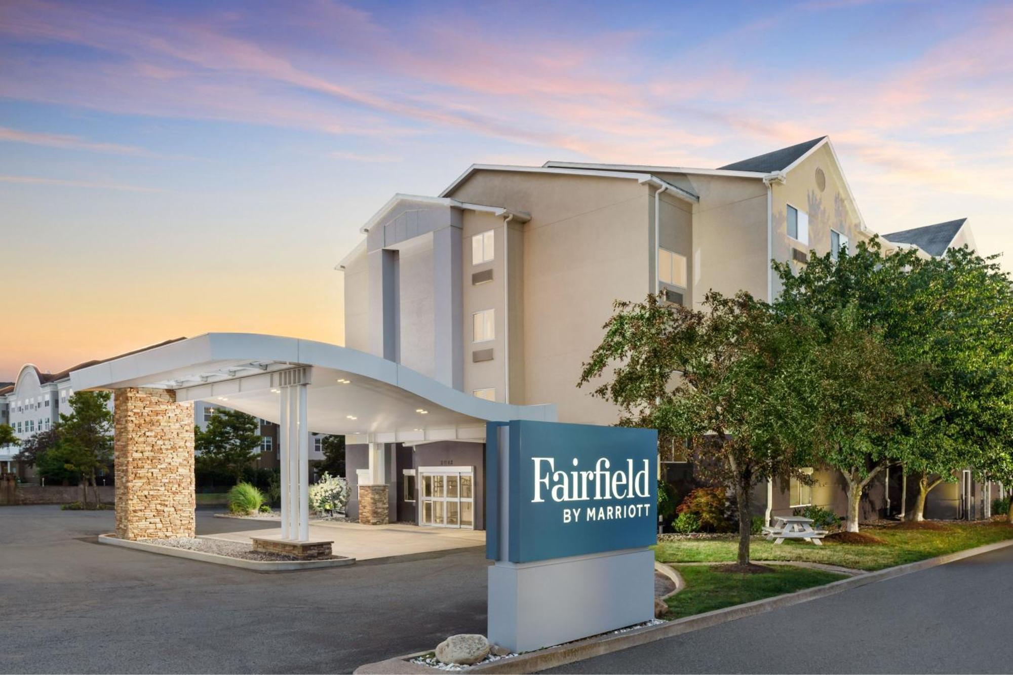 Fairfield Inn Erie Millcreek Mall Екстериор снимка
