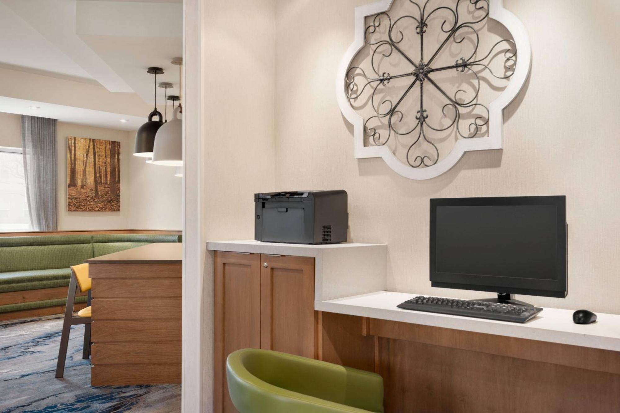Fairfield Inn Erie Millcreek Mall Екстериор снимка