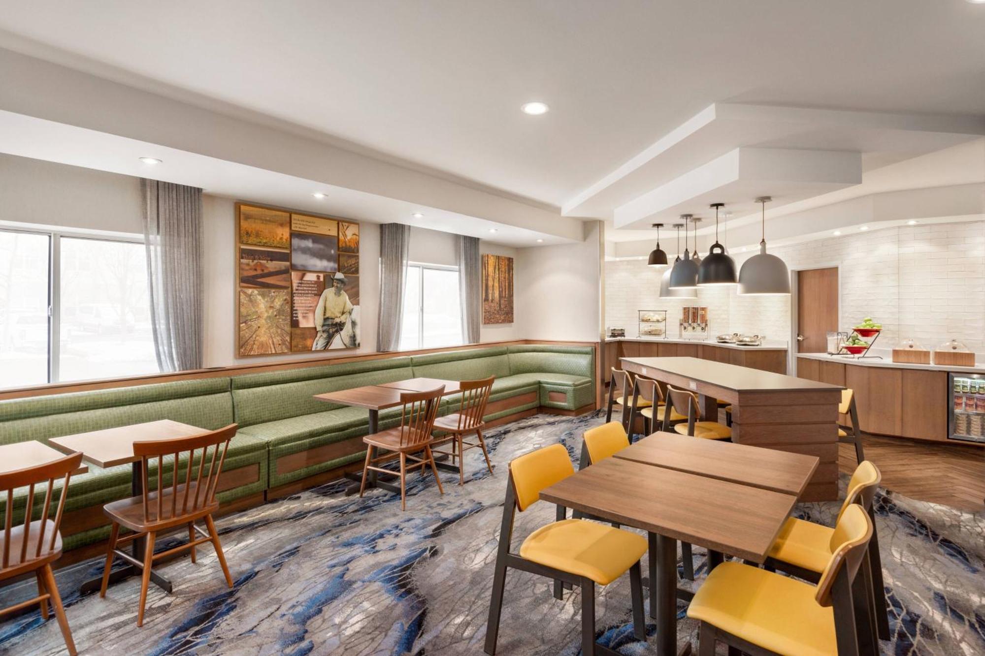 Fairfield Inn Erie Millcreek Mall Екстериор снимка